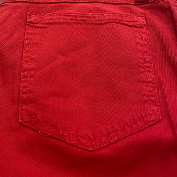 Moschino Jeans Red Lace Appliqué Denim Jeans - Picture 6 of 6